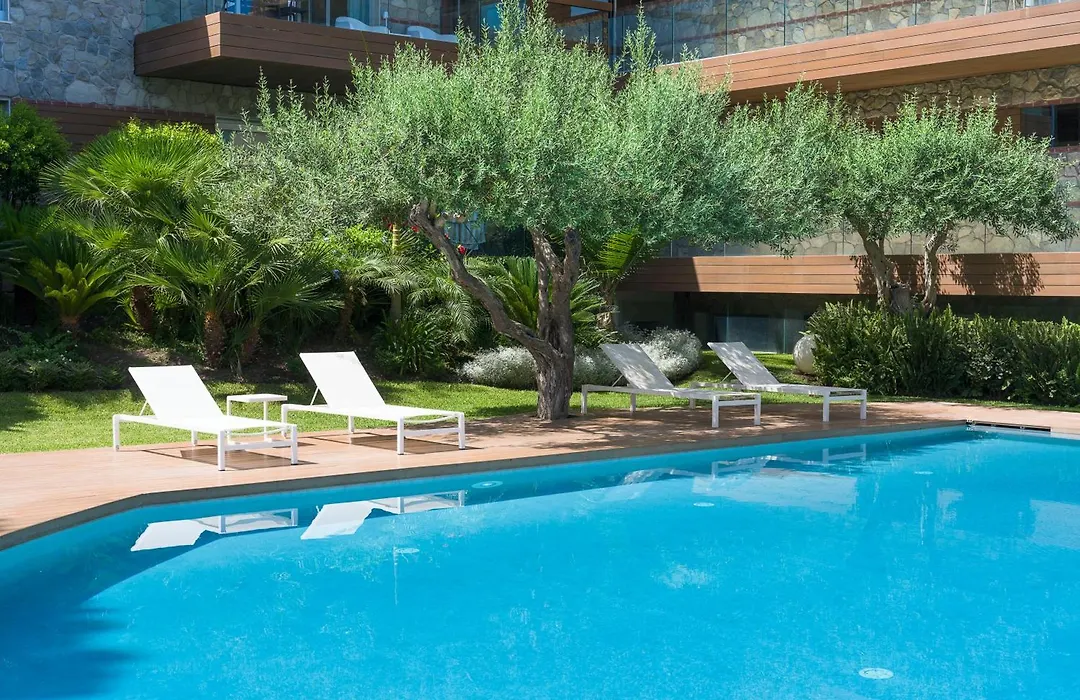 Isola Bella Infinity Suites-1